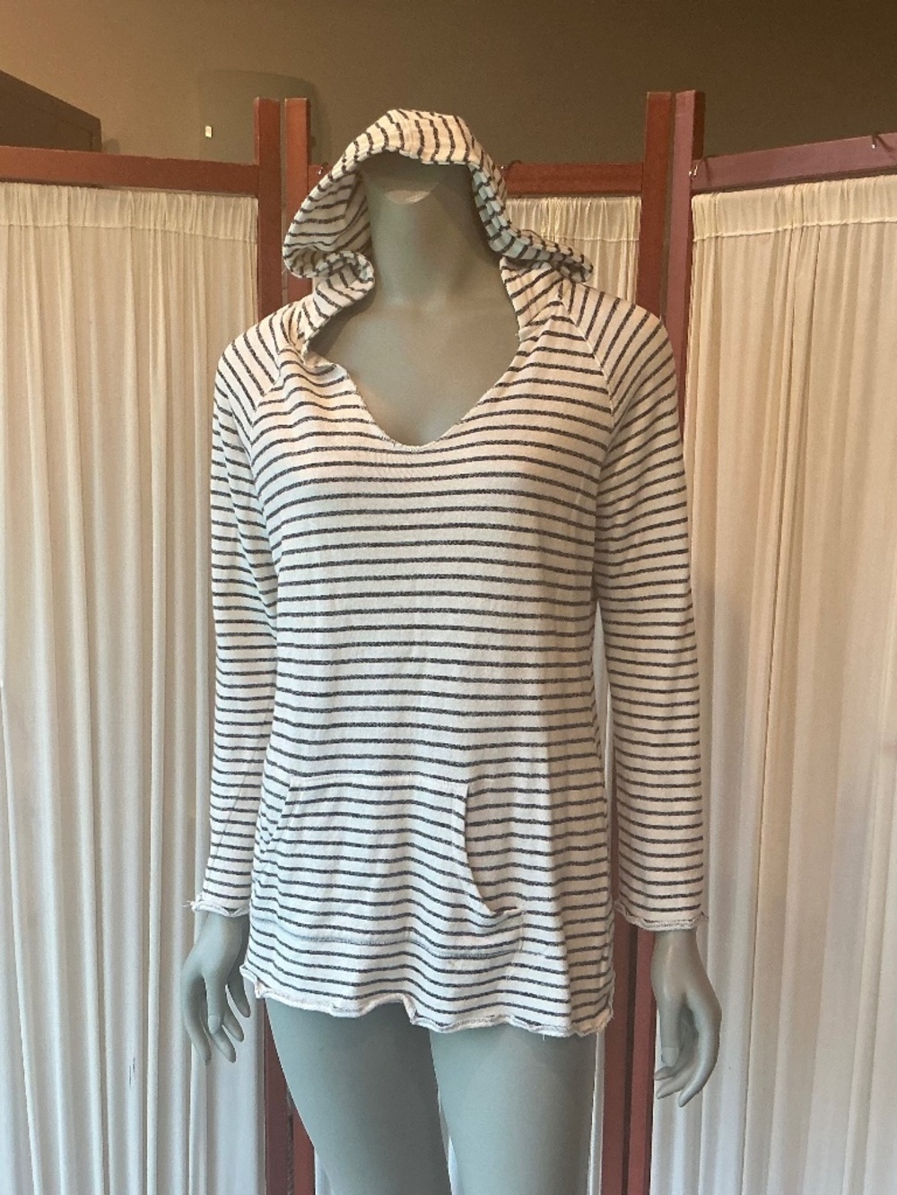 Calvin Klein Women’s Black/White Striped Pullover Hoodie Rolled Hem Size L